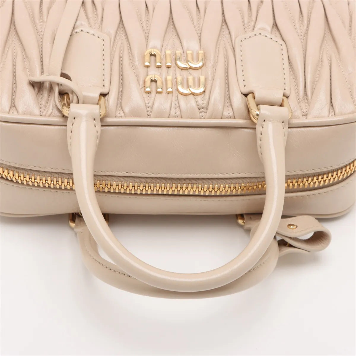 Miu Miu Arkady handbag beige - hardware