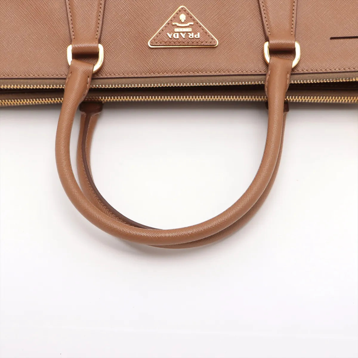 Prada Saffiano handbag brown - hardware