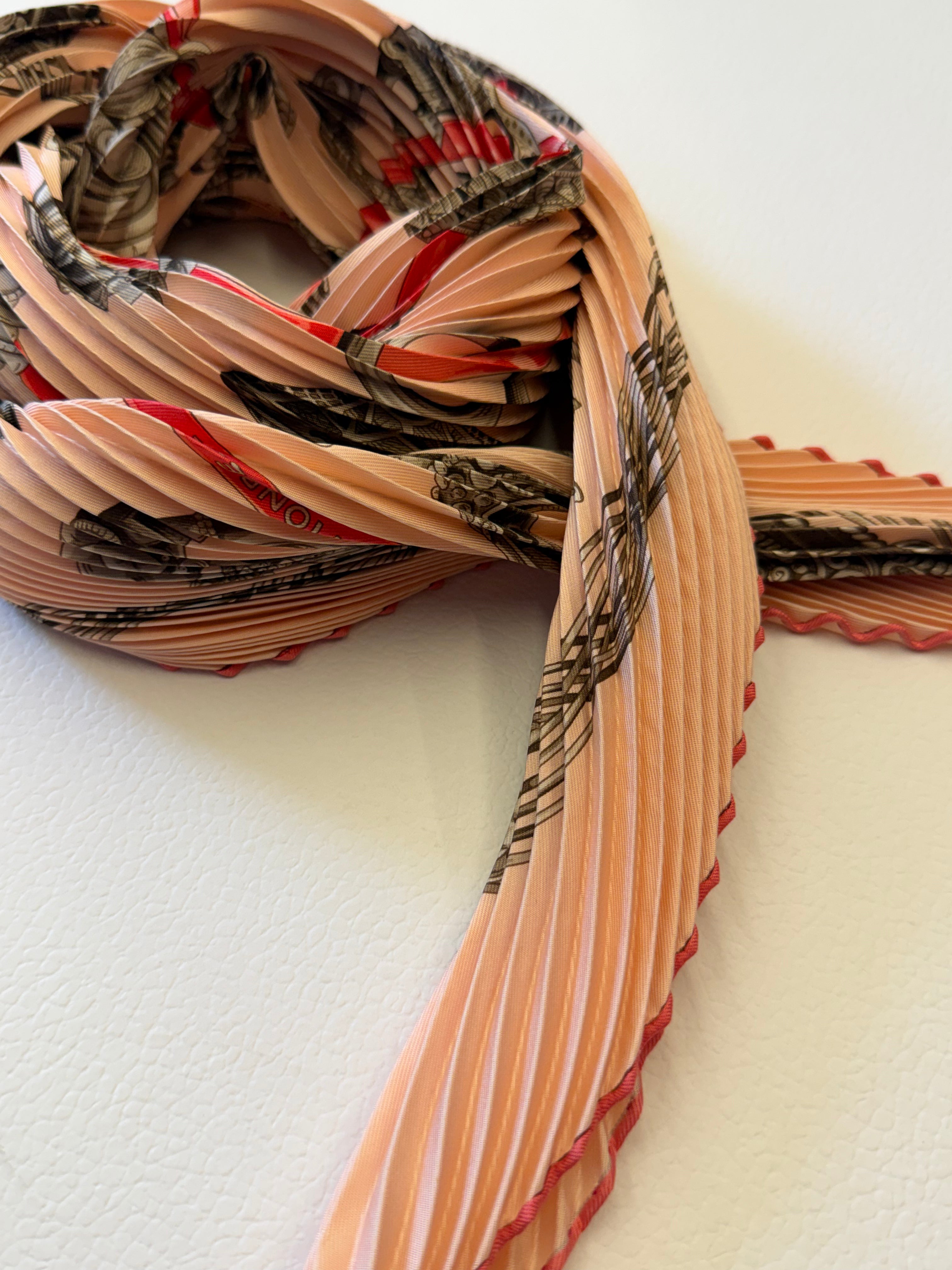 Hermès Alliances Pleated Scarf I Pink