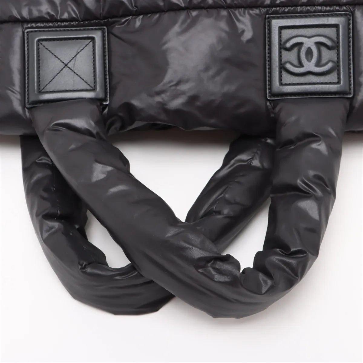 Chanel Coco Cocoon Handbag Black - detail 4