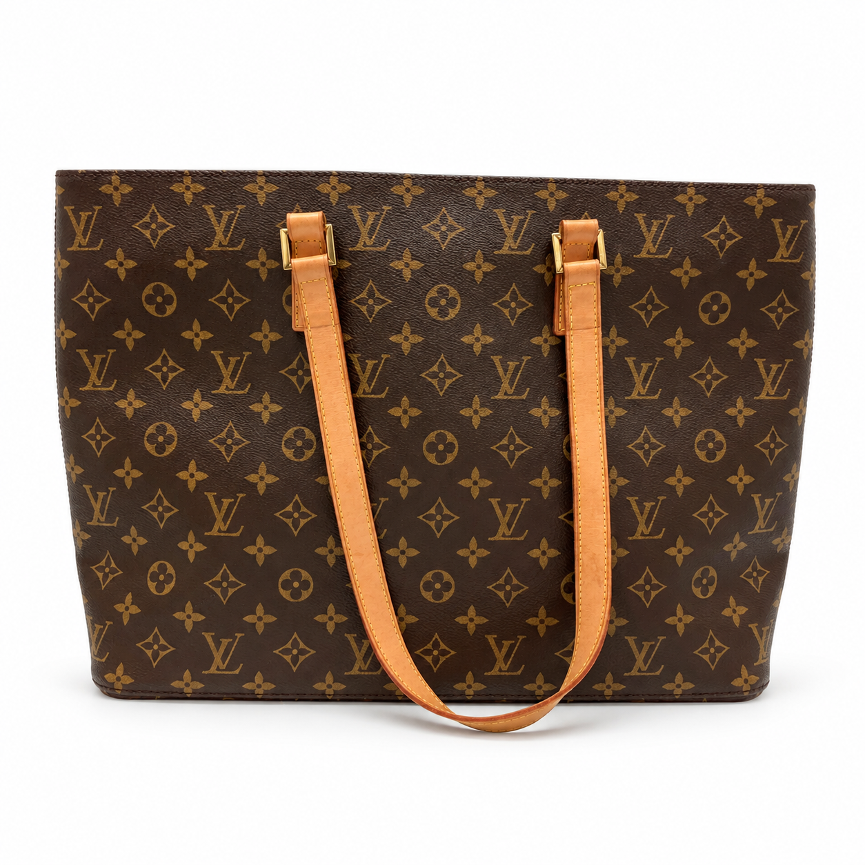 Louis Vuitton Luco Monogram Tote – studio view 2